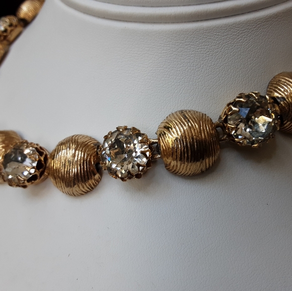 VTG SIGNED KRAMER New York Textured Gold Tone Rhinestone Choker 17" - Picture 2 of 7